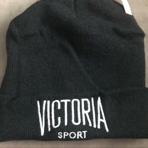 *SOLD Victoria’s Secret Sport beanie❤️